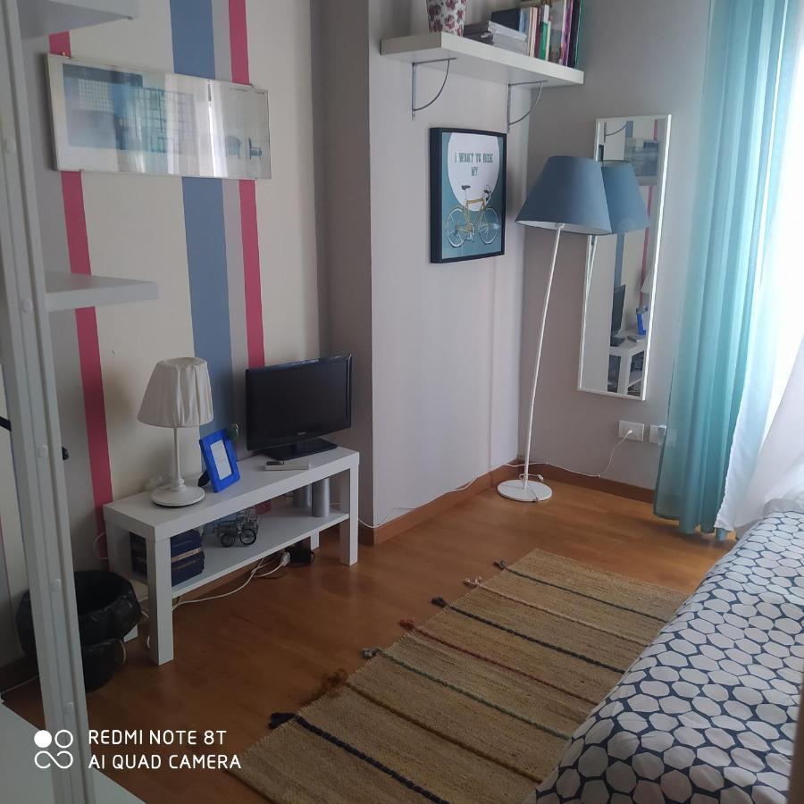 Room In Private Apartment 피렌체 외부 사진